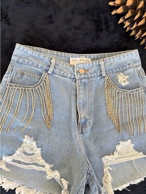 NWOT Light Blue High-Rise Distressed Jeans with Rhinestone Fringe